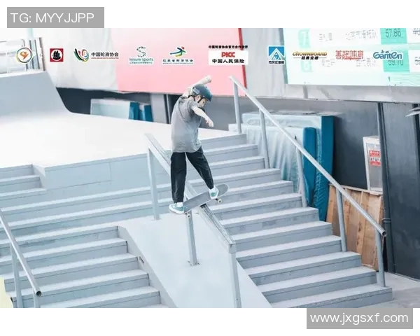 重庆滑板队展现卓越灵活性实力创新高引领全国滑板新风潮 重庆滑板队展现卓越灵活性实力创新高引领全国滑板新风潮